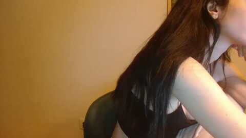 gg_lingeriee @ myfreecams on 20240113