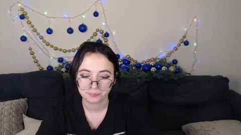 mini_diva @ myfreecams on 20240113