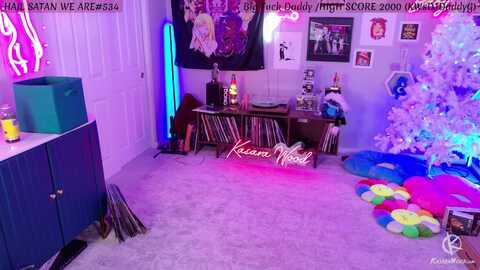 kasarawood @ myfreecams on 20240114