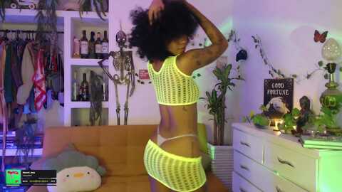 marwitcher777 @ myfreecams on 20240114