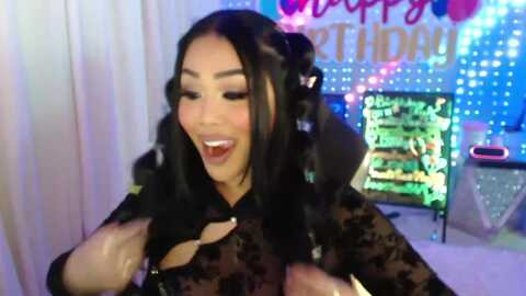 sincityvee @ myfreecams on 20240114