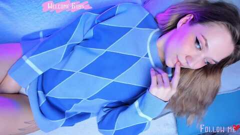 kota_sky @ myfreecams on 20240117