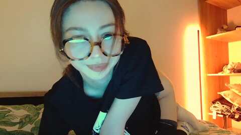 whoriblesasha @ myfreecams on 20240117