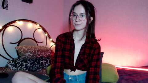wow__kelly @ myfreecams on 20240117
