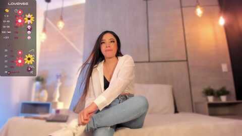 sharlotte_e @ myfreecams on 20240119