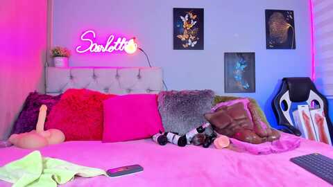 scarlett_1801 @ myfreecams on 20240120