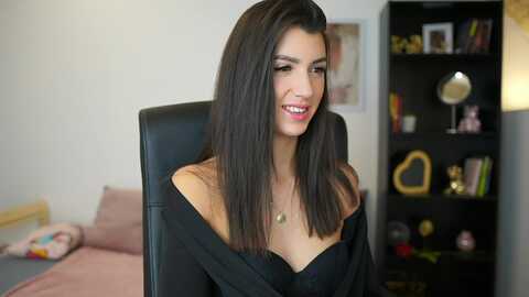 julia_roca @ myfreecams on 20240121