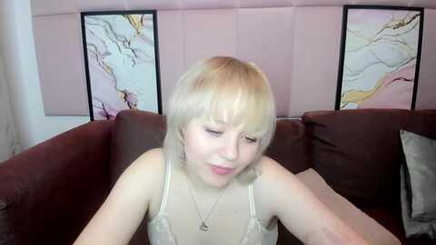 lolaa @ myfreecams on 20240121