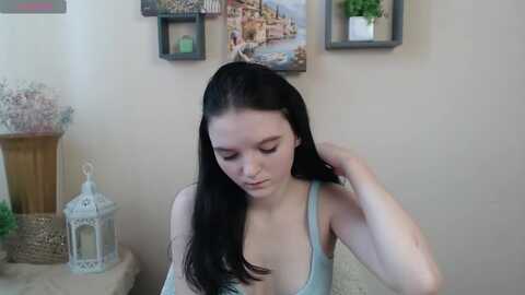 shy_gloriia_g @ myfreecams on 20240125