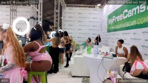mystywaterz @ myfreecams on 20240126