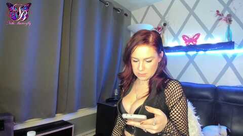 nikibutterfly @ myfreecams on 20240126