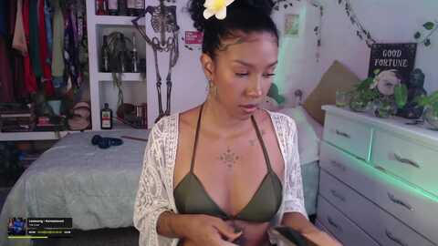 marwitcher777 @ myfreecams on 20240128