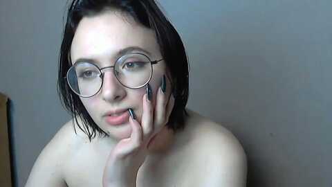 mini_diva @ myfreecams on 20240131