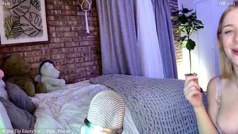 nightsky @ myfreecams on 20240203