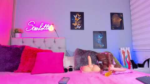 scarlett_1801 @ myfreecams on 20240204