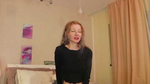 alisiak @ myfreecams on 20240205