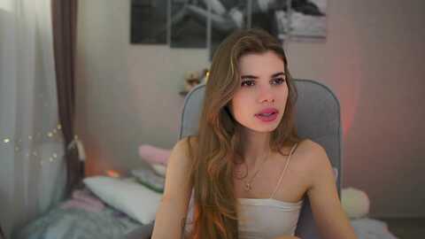 rileyreid_18 @ myfreecams on 20240206