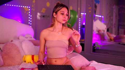 haileycole @ myfreecams on 20240207