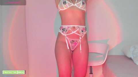 lauravall @ myfreecams on 20240207