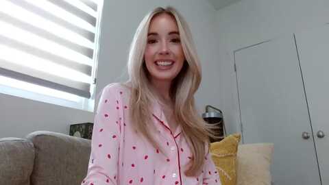 vegansoda @ myfreecams on 20240208
