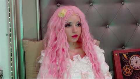 freyagold @ myfreecams on 20240209