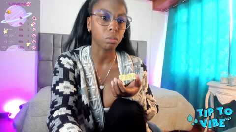 coco_bele69 @ myfreecams on 20240217