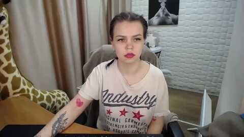 gianna_dior @ myfreecams on 20240219