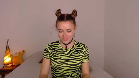 simonswife @ myfreecams on 20240219