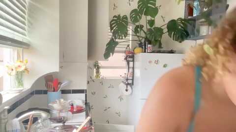 dreamyriri @ myfreecams on 20240220