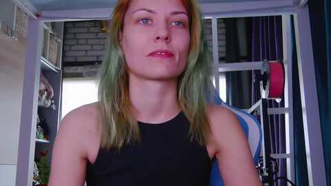 karoline121 @ myfreecams on 20240220