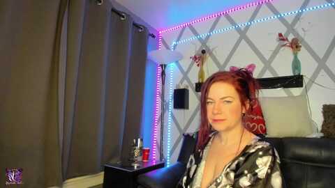 nikibutterfly @ myfreecams on 20240220