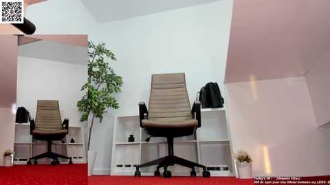 legswattitude @ myfreecams on 20240221