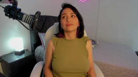 aby_bae @ myfreecams on 20240222