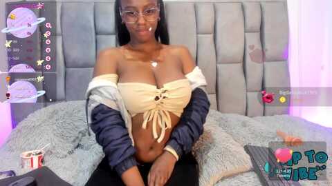 coco_bele69 @ myfreecams on 20240224