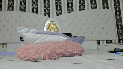 aylinxoxo @ myfreecams on 20240225