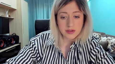 sweetdelia_ @ myfreecams on 20240227