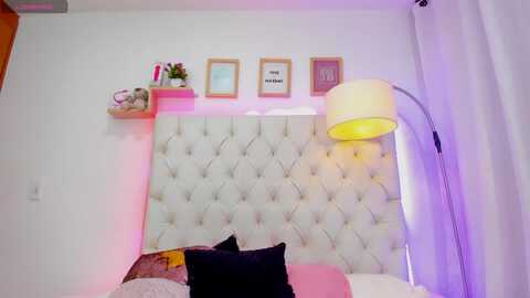 isabela_duran @ myfreecams on 20240229