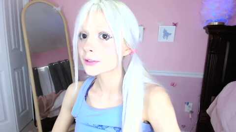 bambidoll00 @ myfreecams on 20240301