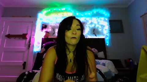 chibicyriis @ myfreecams on 20240305