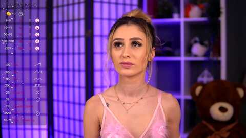 petitehailee @ myfreecams on 20240305