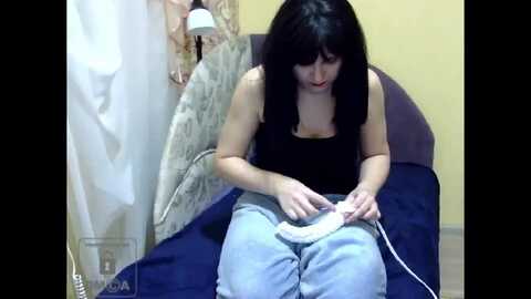 anksunamun_x @ myfreecams on 20240307