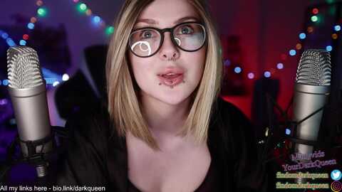 truedarkqueen @ myfreecams on 20240307