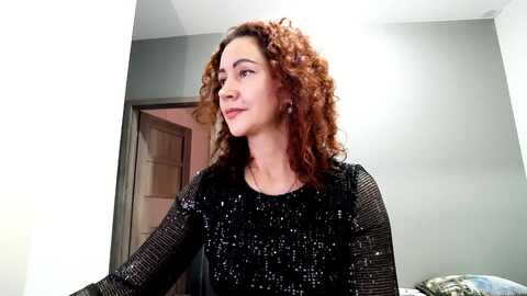 xeniamilf @ myfreecams on 20240308