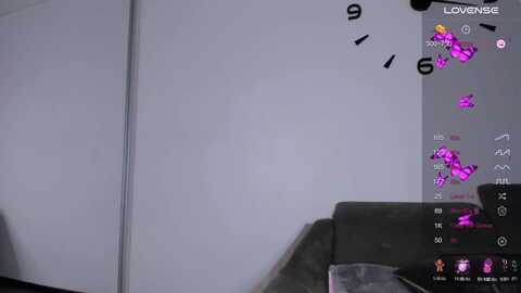 hornyollly @ myfreecams on 20240313