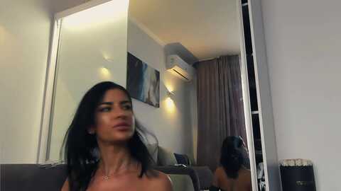 aminna_bae @ myfreecams on 20240315