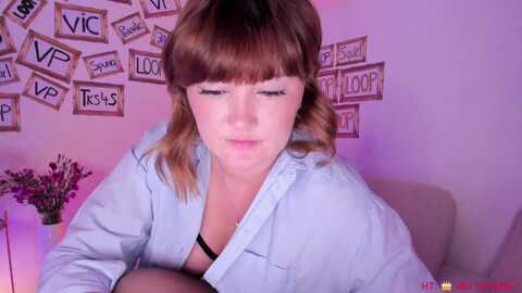 fire_ice_emma @ myfreecams on 20240324