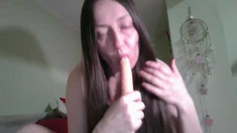 viva91 @ myfreecams on 20240326