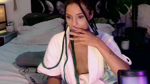 lunarlexxx @ myfreecams on 20240331