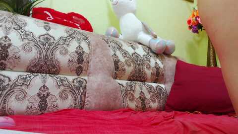 ladybigsmile @ myfreecams on 20240402