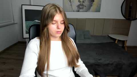 innolasa @ myfreecams on 20240407